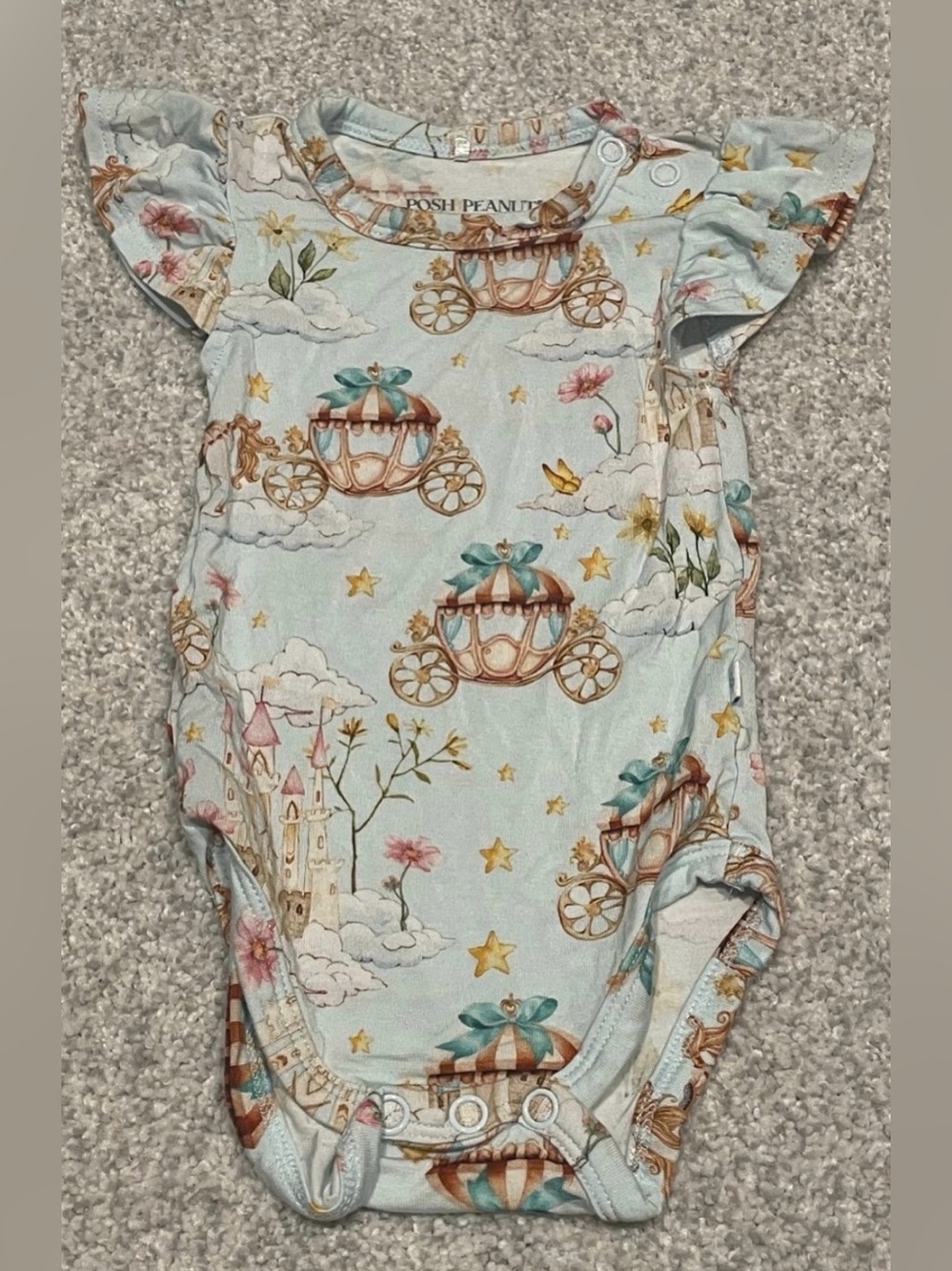 Posh Peanut Princess Carriage and Castle Onesie Size 0-3 Months